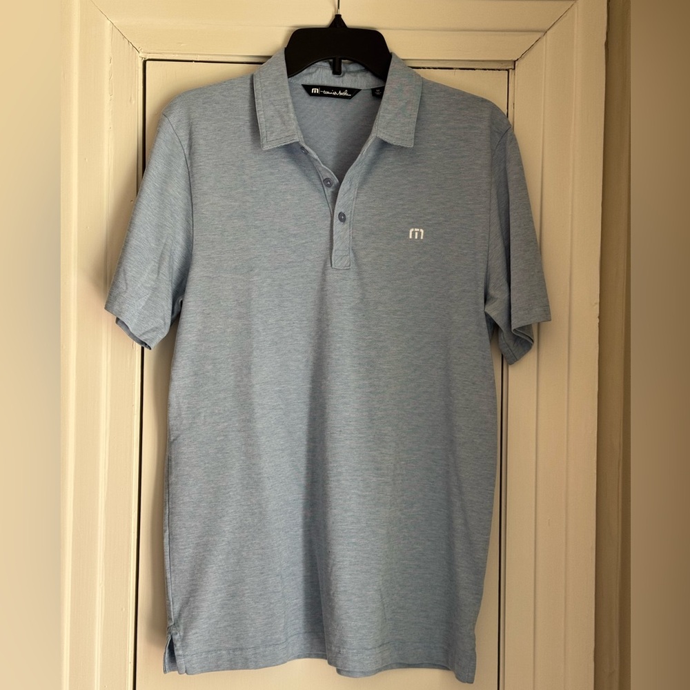 Travis Mathew men’s pale blue shirt